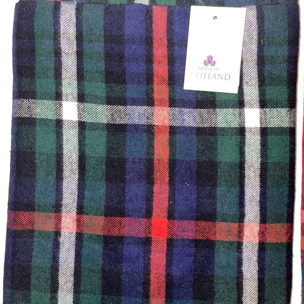 Cotton tartan pattern scarves from Scotland